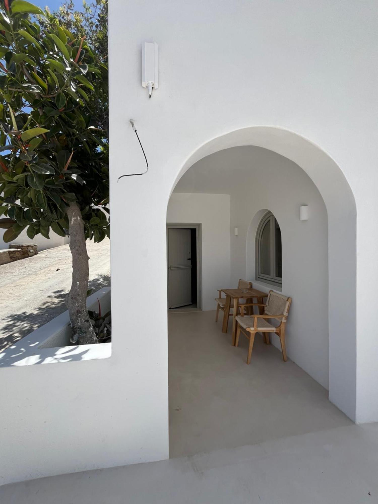 Ios Alcyon Blue Suites Exterior photo