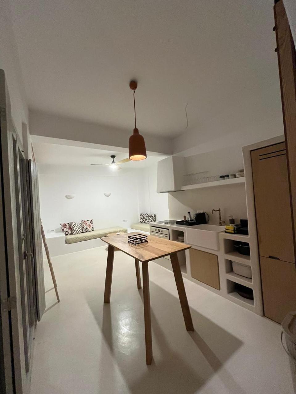 Ios Alcyon Blue Suites Exterior photo