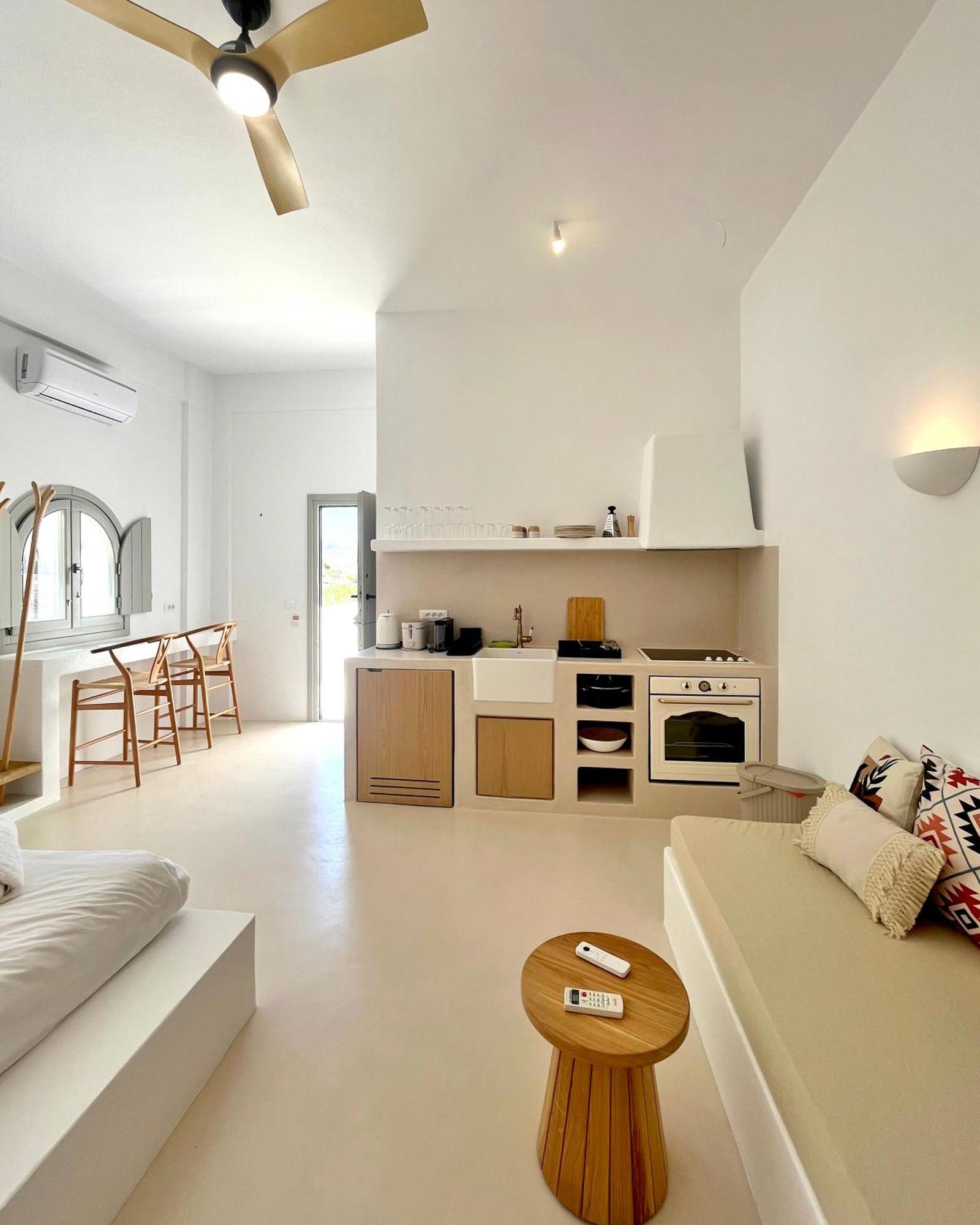 Ios Alcyon Blue Suites Exterior photo